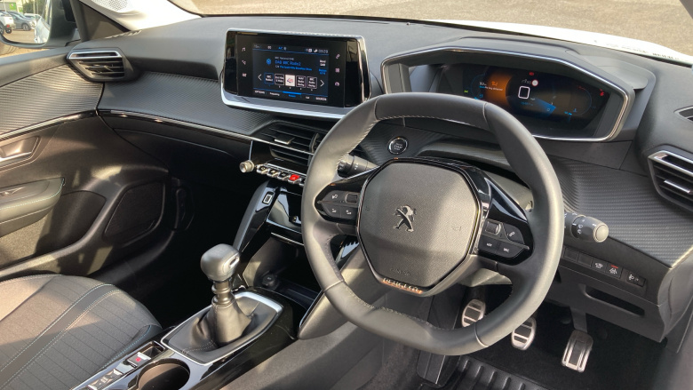 Peugeot 208 1.2 PureTech 100 Allure Premium + 5dr Petrol Hatchback